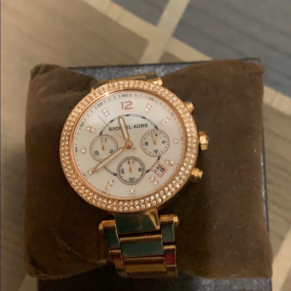 Michael Kors MK5491 Rose Gold Watch.